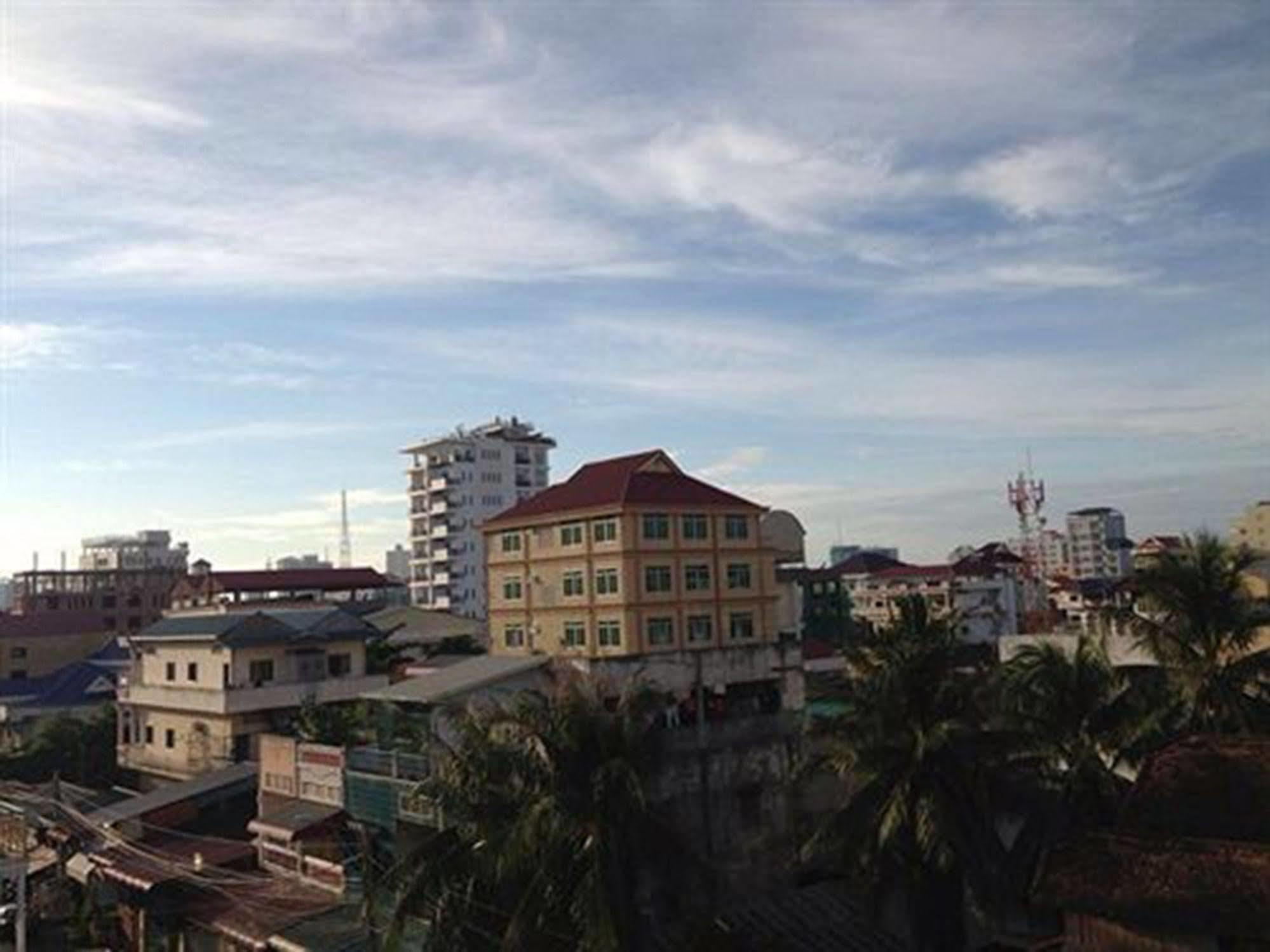 Homeland Guesthouse Phnom Penh Eksteriør bilde